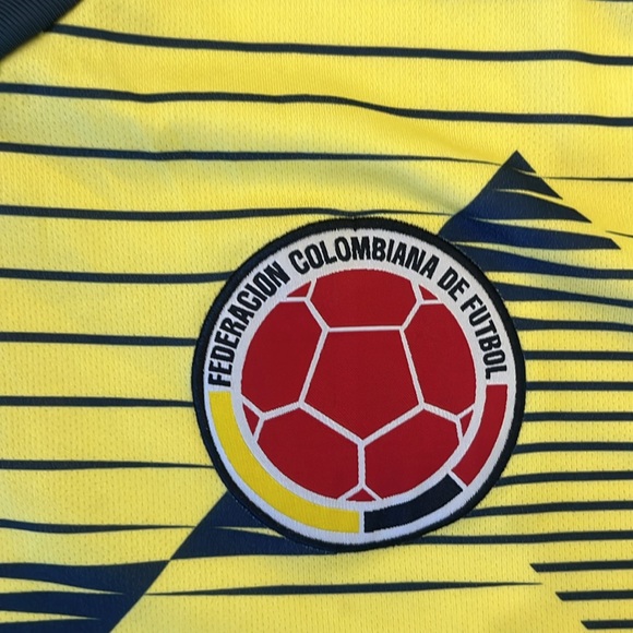 2019 Adidas‎ Men's Colombia National Team Home Soccer Jersey Medium